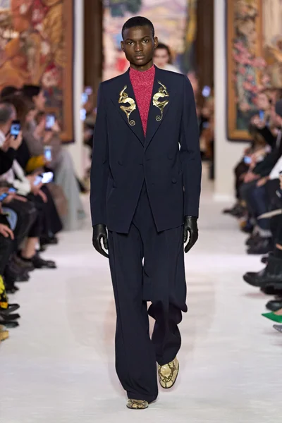 Look 20